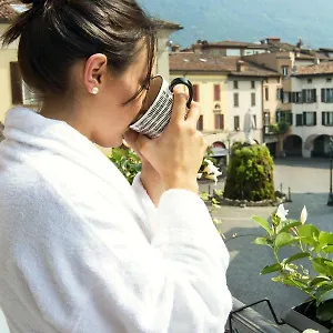 La Quadra - In , Iseo Italië